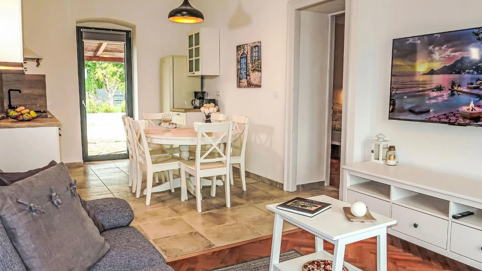 Holiday Home Nina By Interhome Nedeščina